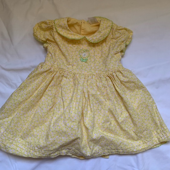 Carter’s 6 month yellow floral dress with diaper cover - perfect for spring - Picture 2 of 10